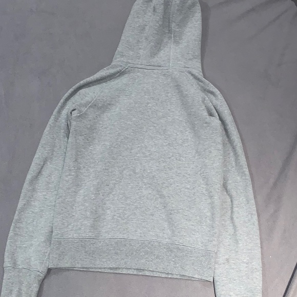 TNA hoodie - Picture 2 of 4